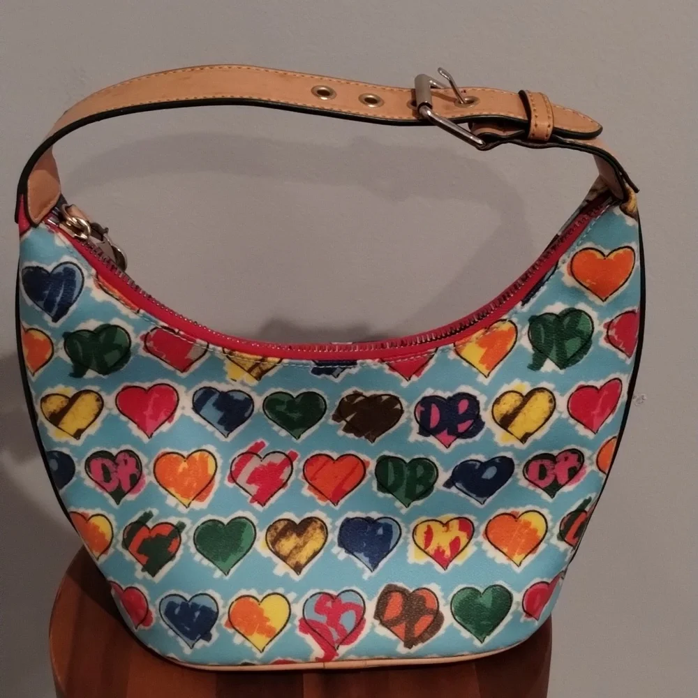 Dooney & Bourke Heart Hobo Vintage Coated Canvas Multi Color Bag And Zipper GUC - Picture 9 of 16